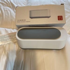 Multi-functional Cleaner mostly used to clean jewelry NWT